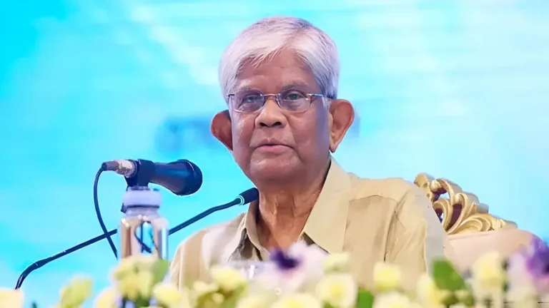 দেশ গড়তে তরুণদের প্রতি আহ্বান অর্থ উপদেষ্টার
