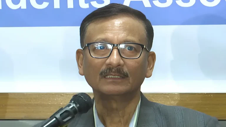 তারেক রহমানকে অন্তর্বর্তীকালীন সরকারের পক্ষ থেকে সহযোগিতার আশ্বাস