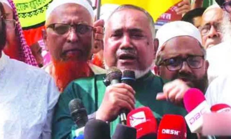 আঙুল বাঁকা করে ঘি তুলতে চায় জামায়েত