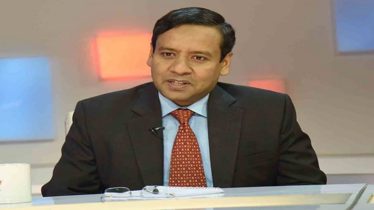 ড্রাম ভর্তি ঘি অঞ্জলি না দিলে তকদির খোলে না