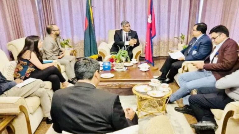 বাংলাদেশে আগ্রহ বাড়ছে নেপালিদের