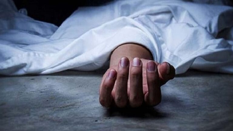 রাজধানীতে দুর্বৃত্তের গুলিতে  সিএনজিচালক নিহত