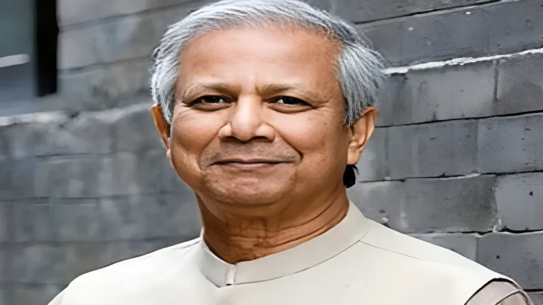 এভারকেয়ার হাসপাতালে প্রধান উপদেষ্টা