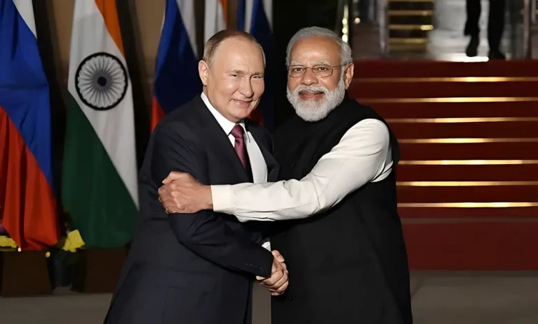ভারত পশ্চিমা বিশ্বের চাপের মধ্যে থেকেও রাশিয়ার সঙ্গে সম্পর্ক বজায় রাখছে