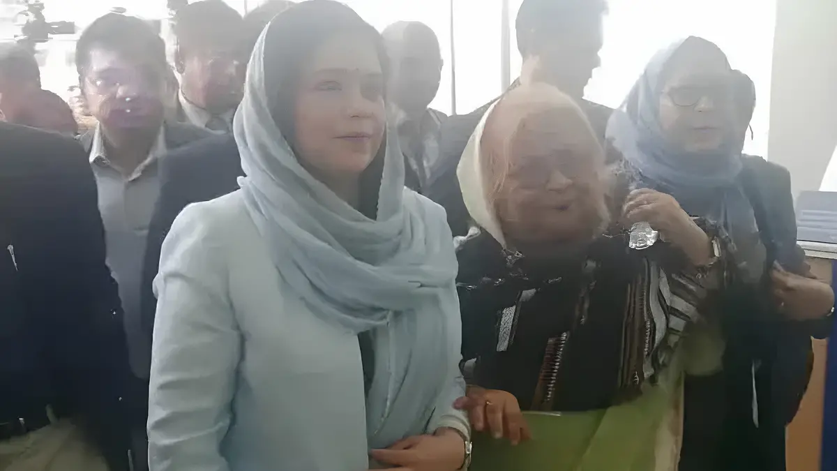খালেদা জিয়ার এন্ডোসকপি পর জরুরিভাবে হাসপাতালে জুবাইদা রহমান