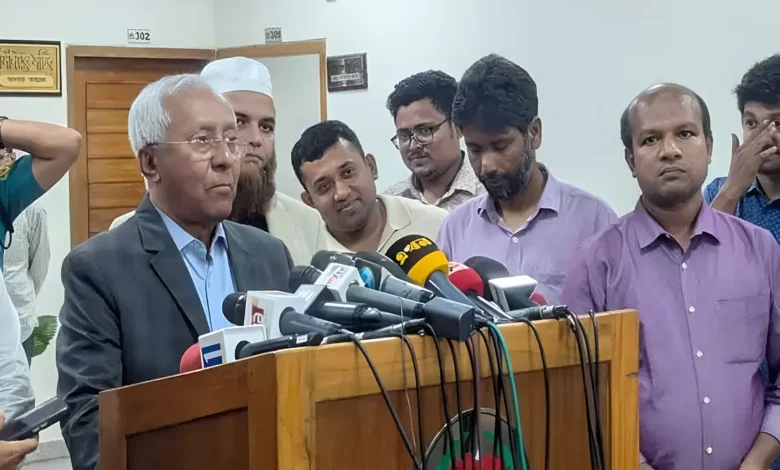 জাতীয় সংসদ নির্বাচনে তফশিল ঘোষণার ইঙ্গিত দিল ইসি