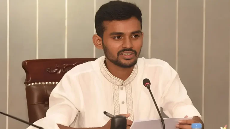 বেগম খালেদা জিয়ার নেতৃত্ব আমাদের রাজনৈতিক ইতিহাসের এক উজ্জ্বল দৃষ্টান্ত