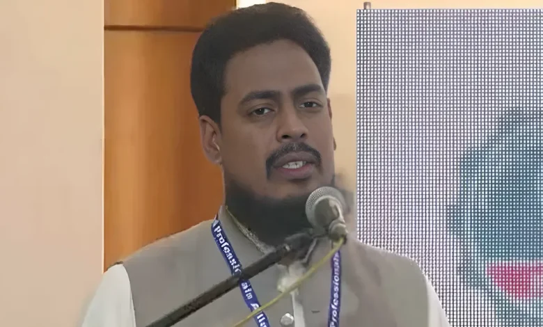 নির্বাচনের তাফসিল ঘোষণার আগেই দুই দল অস্ত্রের মহড়া দিচ্ছে