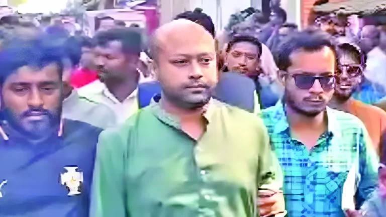 ‘ভুয়া ভুয়া’ স্লোগানে নিজ এলাকায় লাঞ্ছিত ব্যারিস্টার ফুয়াদ