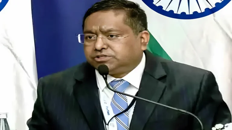 চীন ভ্রমণ ও ট্রানজিটে সতর্ক থাকার পরামর্শ ভারতীয়দের