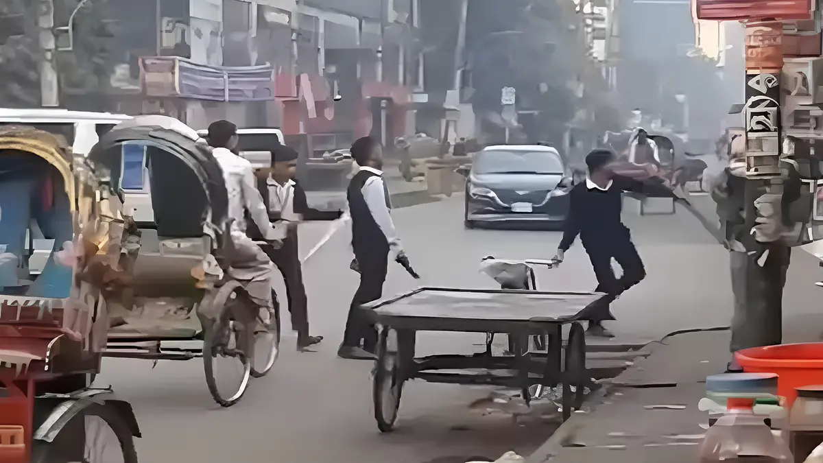 আবারও ঢাকা ও আইডিয়াল কলেজের শিক্ষার্থীদের মধ্যে সংঘর্ষ
