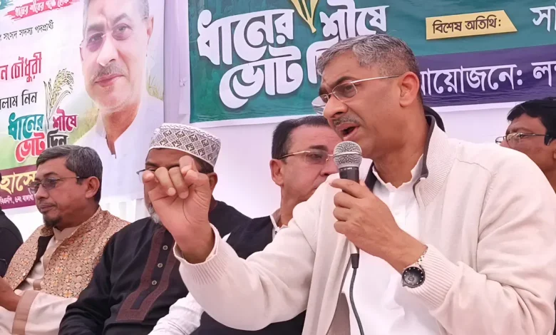 একটি বিশেষ ইসলামি দল রয়েছে, তারা বাড়ি-বাড়ি গিয়ে জান্নাতের টিকেট বিক্রি করে