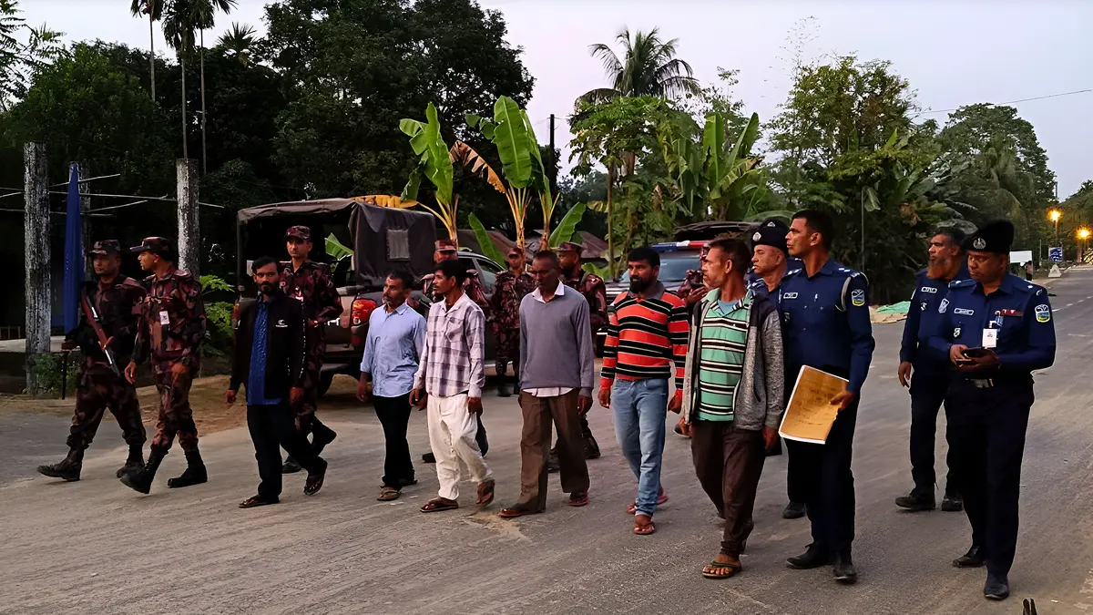 অবশেষে ভারতে কারাভোগের পর দেশে ফিরলেন ছয় জেলে