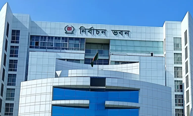 অবাধ ও উৎসবমুখর নির্বাচন নিশ্চিতে ২০টি পরিপত্র জারি করবে ইসি