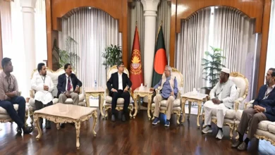 প্রধান উপদেষ্টার সঙ্গে বৈঠকে তিন রাজনৈতিক দল