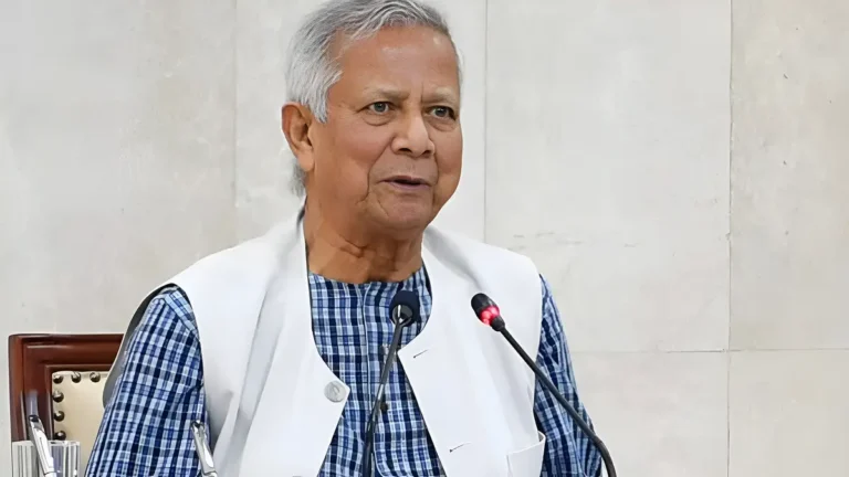 প্রথম আলো-ডেইলি স্টার সম্পাদকের সঙ্গে প্রধান উপদেষ্টার ফোনালাপ