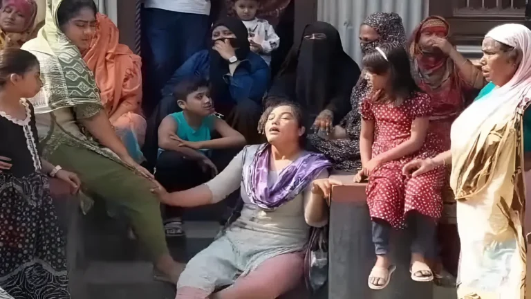 আমার ভাইকে যখন কোপানো হচ্ছিল, তখন তারা কাউকেই ঘরে ঢুকতে দেয়নি
