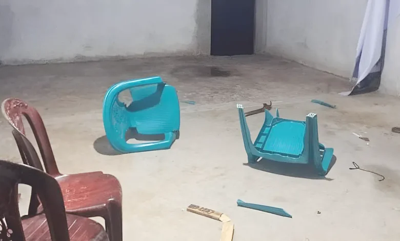 বিএনপির কার্যালয়ে আ.লীগের হামলা, আহত ৪
