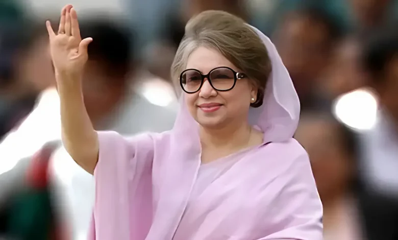 খালেদা জিয়ার পক্ষে মনোনয়নপত্র সংগ্রহ
