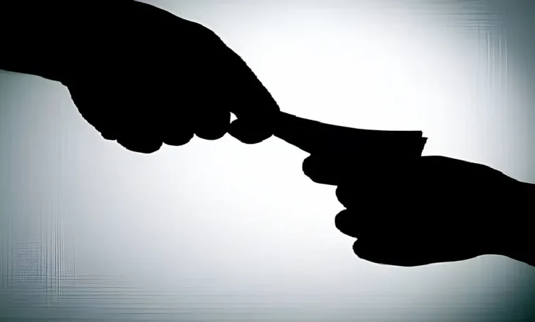 সরকারি সেবা পেতে ঘুষ দেওয়ায় শীর্ষে নোয়াখালী, সর্বনিম্ন চাঁপাইনবাবগঞ্জ