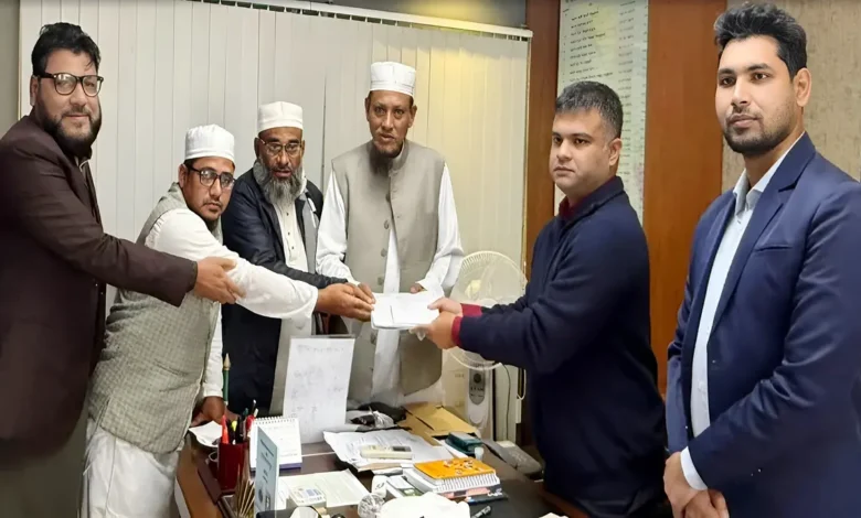 জামায়াত প্রার্থী আনোয়ারীর মনোনয়নপত্র সংগ্রহ