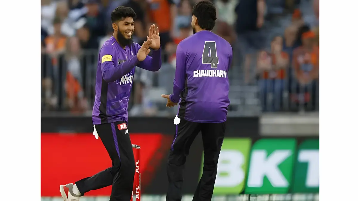 বিগ ব্যাশে এবার ৩ উইকেট পেলেন রিশাদ