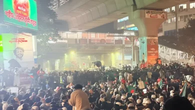 হাদি মানে আজাদী, হাদি মানে ইনসাফ— উত্তাল শাহবাগ