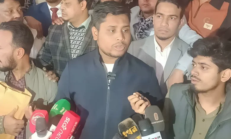প্রশাসন বিএনপির দিকে ঝুঁকে পড়েছে, অভিযোগ হাসনাত আব্দুল্লাহর