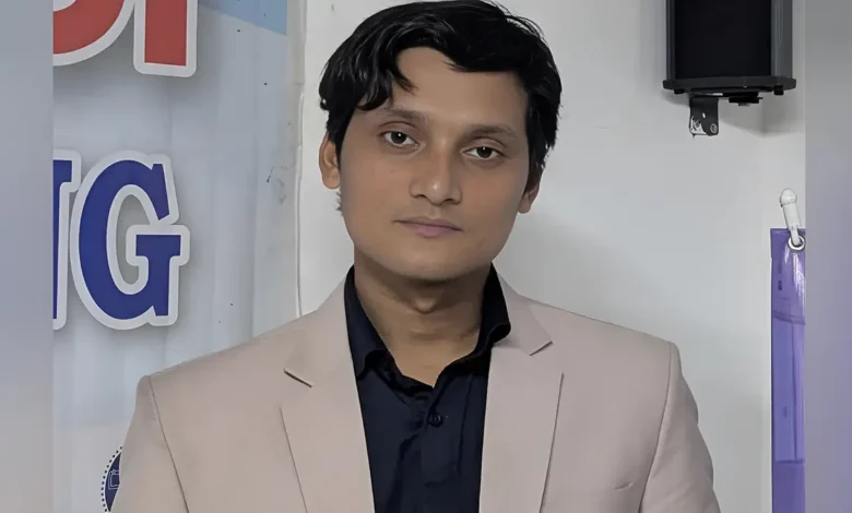 মনোনয়নপত্র বাতিল, দেশ ছাড়ার ঘোষণা স্বতন্ত্র প্রার্থীর