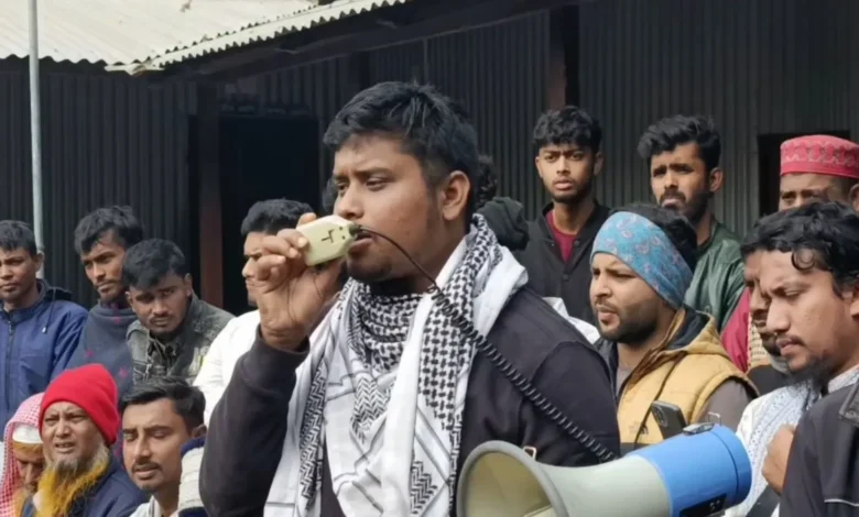 চাঁদাবাজদের গদি নড়বড়ে হয়ে তাদের ঘুম হারাম হয়ে গেছে