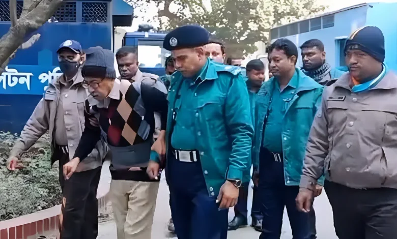 শাপলা চত্বরে গণহত্যার মামলায় ট্রাইব্যুনালে শাহরিয়ার কবির