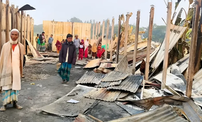 ১২ বছর বয়সী ছাত্রীকে নিয়ে পালালেন মাদরাসার প্রধান শিক্ষক