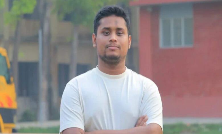 গণভোটে ‘হ্যাঁ’ ভোটের আহ্বান হাসনাত আবদুল্লাহর