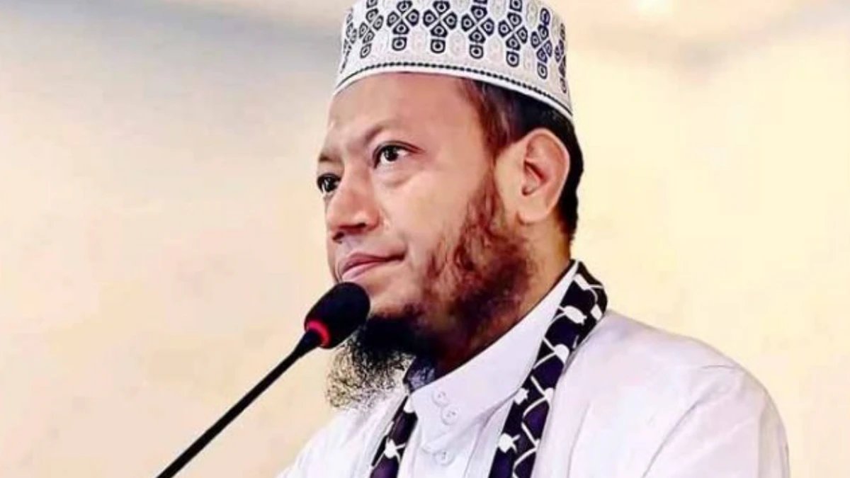 জামায়াত প্রার্থী আমির হামজাকে ঝিনাইদহে অবাঞ্ছিত ঘোষণা