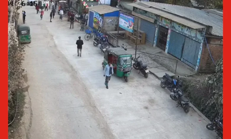 চট্টগ্রামের জঙ্গল সলিমপুরে অভিযান: র্যাব কর্মকর্তা নিহত, আইসিইউতে ৩