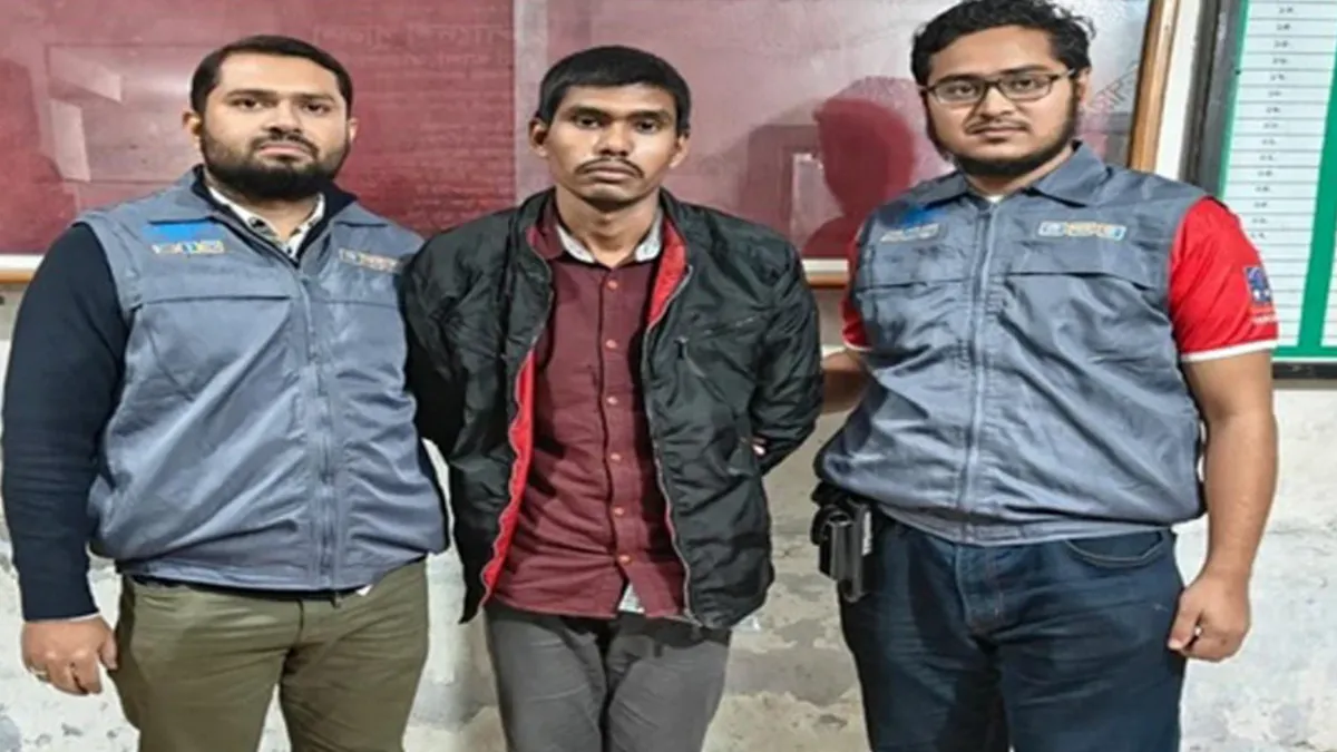 স্বরাষ্ট্র উপদেষ্টাকে শামিম ওসমানের হুশিয়ারি 'আওয়ামী লীগ ছাড়া নির্বাচন হবে না' স্বরাষ্ট্র উপদেষ্টাকে শামিম ওসমানের হুশিয়ারি 'আওয়ামী লীগ ছাড়া নির্বাচন হবে না'
