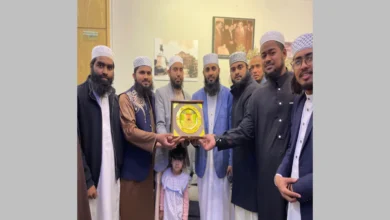 নাজাত কাফেলার শিক্ষার্থীদের সঙ্গে সৌজন্য সাক্ষাৎ করেন ড. মিজানুর রহমান আজহারী