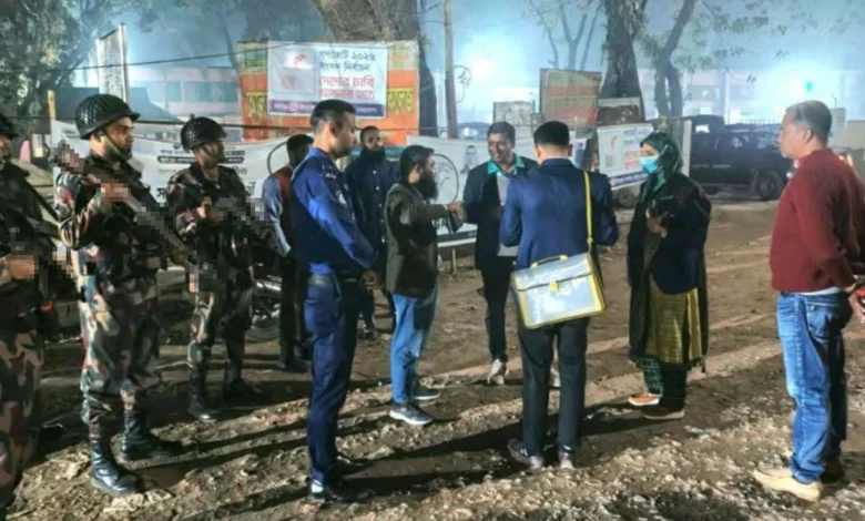 নির্বাচনী আচরণবিধি লঙ্ঘন দুই সমর্থককে জরিমানা