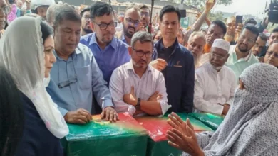 রাজধানীর ভাষানটেকে অগ্নিকাণ্ডে ক্ষতিগ্রস্তদের পাশে ডা. জুবাইদা রহমান