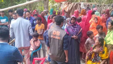 নড়াইলের চাঁদপুর গ্রামে থেকে ভ্যান চালকের রক্তাক্ত মরদেহ উদ্ধার
