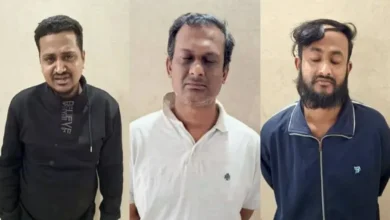 বিদেশি পিস্তলসহ স্বেচ্ছাসেবক দলের কেন্দ্রীয় নেতা আটক