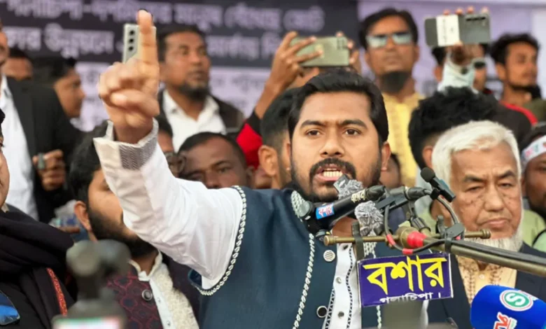 কেউ যদি হিন্দু সম্প্রদায়ের দিকে বাঁকা চোখে তাকায়, আমরা তার বিরুদ্ধে দাঁড়াব