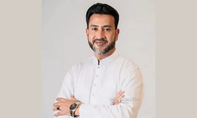 বিমানবন্দরে গ্রেফতার টঙ্গীর যুবলীগ নেতা বিল্লাল হোসেন মোল্লা