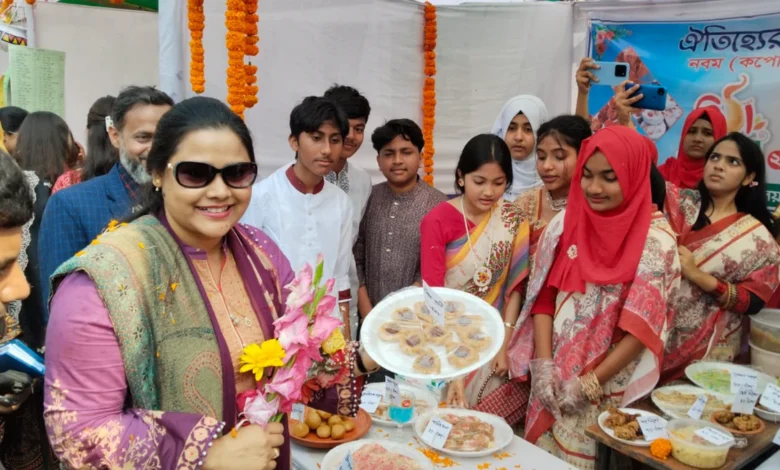 চাঁপাইনবাবঞ্জে কালেক্টর গ্রিন ভিউ উচ্চ বিদ্যালয়ে পিঠা উৎসব-২০২৬ অনুষ্ঠিত