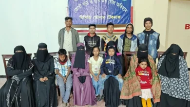 টেকনাফে যৌথবাহিনীর অভিযানে মালয়েশিয়া পাচারকালে নারী-শিশুসহ ১৫ ভিকটিম উদ্ধার