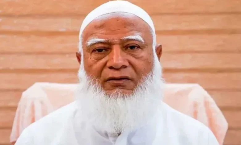 ‘ইনকিলাব জিন্দাবাদ’—জামায়াত আমিরের স্ট্যাটাস ভাইরাল