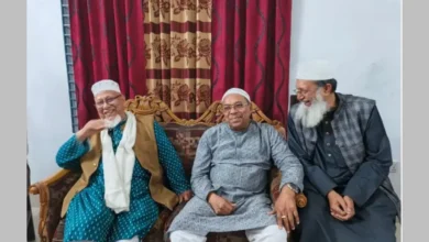 উন্নয়নে একসাথে কাজের প্রত্যয়: নবনির্বাচিত এমপি ড. ইলিয়াস মোল্লার সঙ্গে সাবেক এমপি নাসিরুল ইসলামের সৌজন্য সাক্ষাৎ
