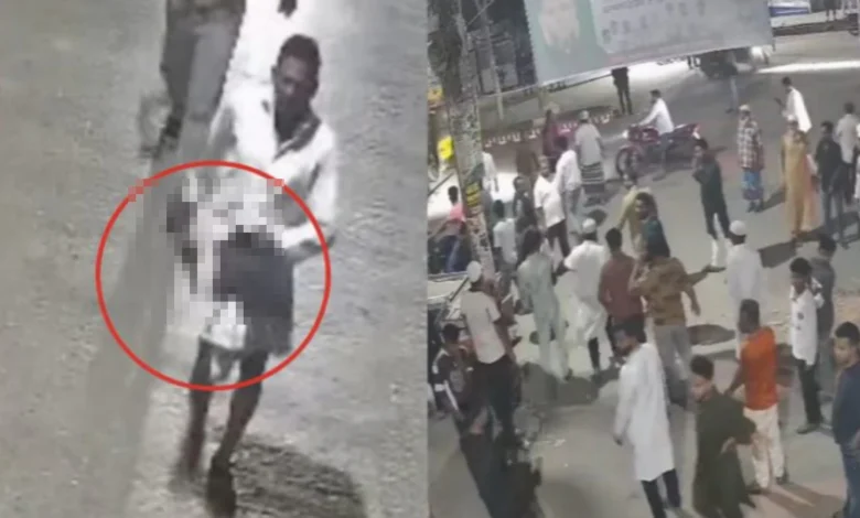 মুন্সিগঞ্জে ফেসবুক মন্তব্যের জেরে দ্বন্দ্ব, প্রকাশ্যে অস্ত্র নিয়ে ধাওয়ার অভিযোগ