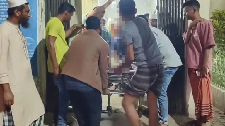 বাড়ির সামনে বিএনপির কর্মীদের হামলায় জামায়াত কর্মী হাসপাতালে