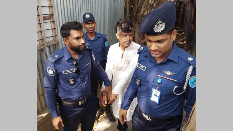 পাওনা টাকার বিরোধে যুবককে কুপিয়ে হত্যা, আটক ১